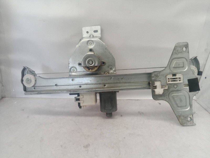 Recambio de elevalunas trasero izquierdo para citroën c4 berlina vtr plus referencia OEM IAM 1137328165 1137328165 0130822239