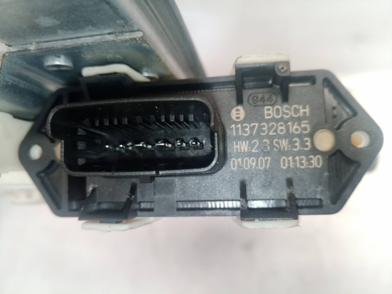 Recambio de elevalunas trasero izquierdo para citroën c4 berlina vtr plus referencia OEM IAM 1137328165 1137328165 0130822239