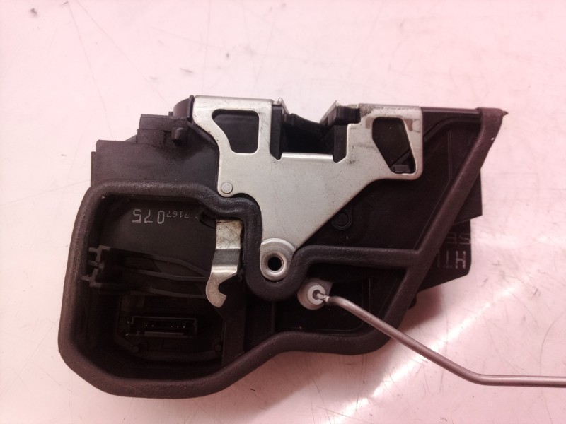 Recambio de cerradura puerta trasera izquierda para bmw x3 (e83) 2.0d referencia OEM IAM   