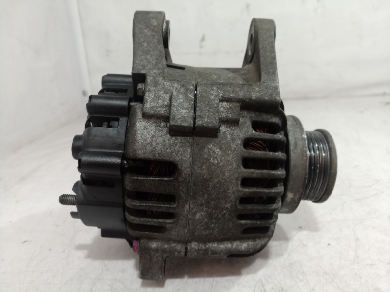 Recambio de alternador para renault megane ii berlina 3p confort authentique referencia OEM IAM 2542664B 2542664B 2542664