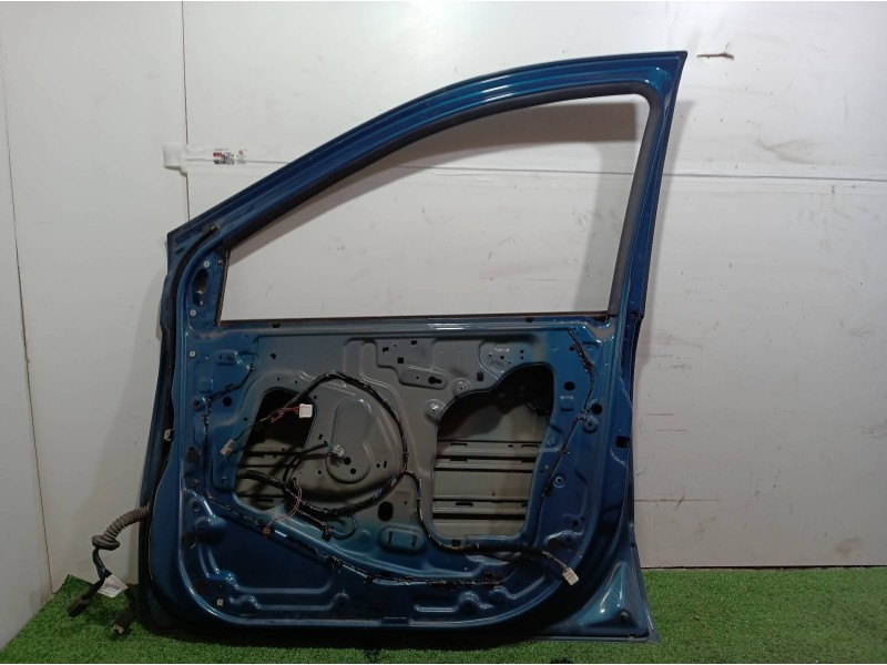 Recambio de puerta delantera derecha para nissan almera tino (v10m) 2.2 16v turbodiesel cat referencia OEM IAM   
