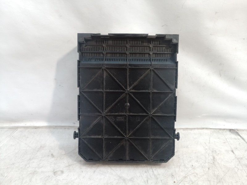 Recambio de caja reles / fusibles para peugeot 207 confort referencia OEM IAM 9659285380 9659285380 9659285380