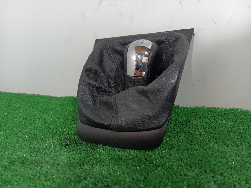 Recambio de pomo palanca cambio para skoda octavia combi (1z5) elegance referencia OEM IAM 1Z1711113F 1Z1711113F 1Z1711113