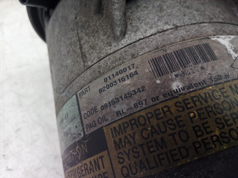 Recambio de compresor aire acondicionado para renault megane ii berlina 3p confort authentique referencia OEM IAM 8200316164 820