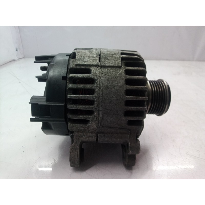 Recambio de alternador para audi a4 berlina (8e) 1.9 tdi (96kw) referencia OEM IAM 140AVWAG 140AVWAG 06F903023