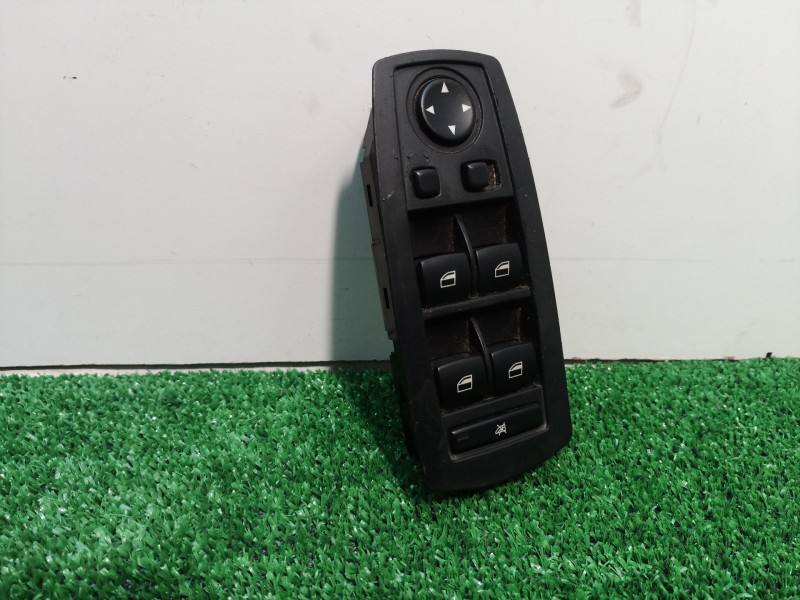 Recambio de mando elevalunas delantero izquierdo para bmw x3 (e83) 2.0d referencia OEM IAM 3411746 3411746 3411746