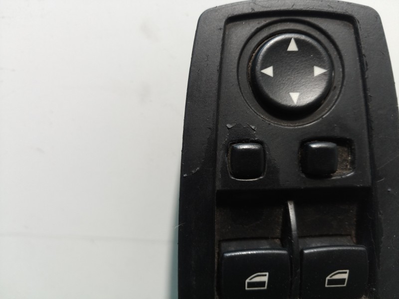 Recambio de mando elevalunas delantero izquierdo para bmw x3 (e83) 2.0d referencia OEM IAM 3411746 3411746 3411746