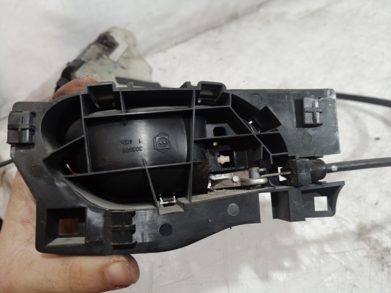 Recambio de cerradura puerta delantera izquierda para peugeot 207 confort referencia OEM IAM 24087158 24087158 24087158