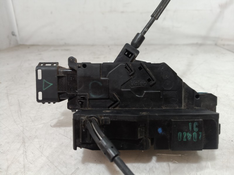 Recambio de cerradura puerta trasera izquierda para peugeot 207 confort referencia OEM IAM 24090158 24090158 24090158