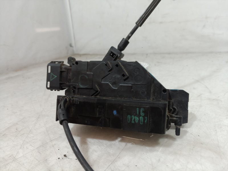 Recambio de cerradura puerta trasera izquierda para peugeot 207 confort referencia OEM IAM 24090158 24090158 24090158