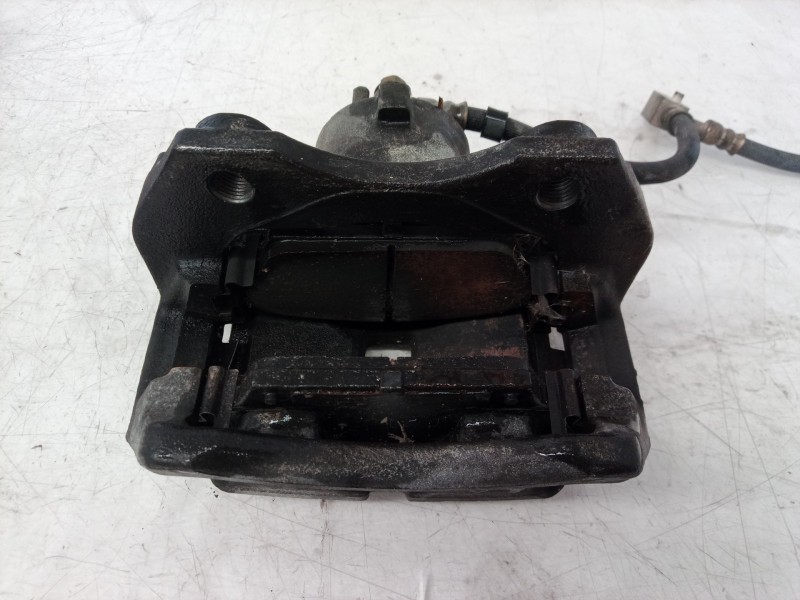 Recambio de pinza freno delantera derecha para nissan primera berlina (p12) acenta referencia OEM IAM   