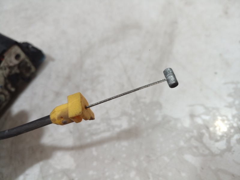 Recambio de cerradura puerta trasera izquierda para peugeot 207 confort referencia OEM IAM 24090158 24090158 24090158