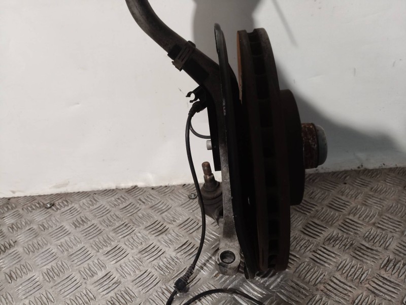 Recambio de mangueta delantera izquierda para mercedes-benz clase cls (w219) 500 (219.375) referencia OEM IAM   