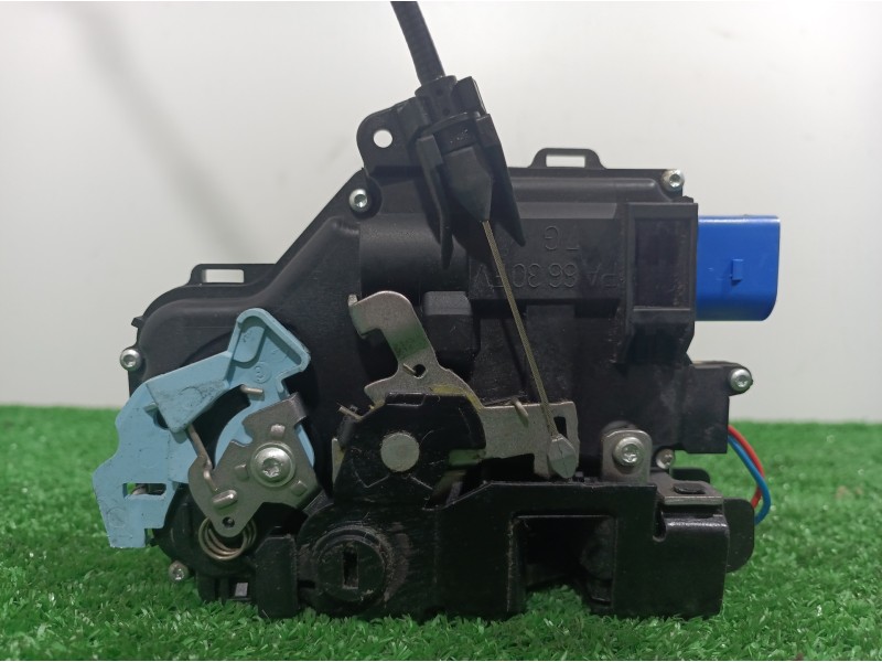 Recambio de cerradura puerta trasera izquierda para skoda octavia combi (1z5) elegance referencia OEM IAM 7L0839015D 7L0839015D 