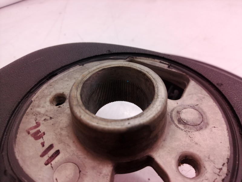 Recambio de volante para audi a4 berlina (8e) 1.9 tdi (96kw) referencia OEM IAM 8E0000124 8E0000124 8E0000124