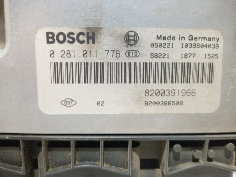 Recambio de centralita motor uce para renault scenic ii referencia OEM IAM 8200391966 8200391966 8200391966