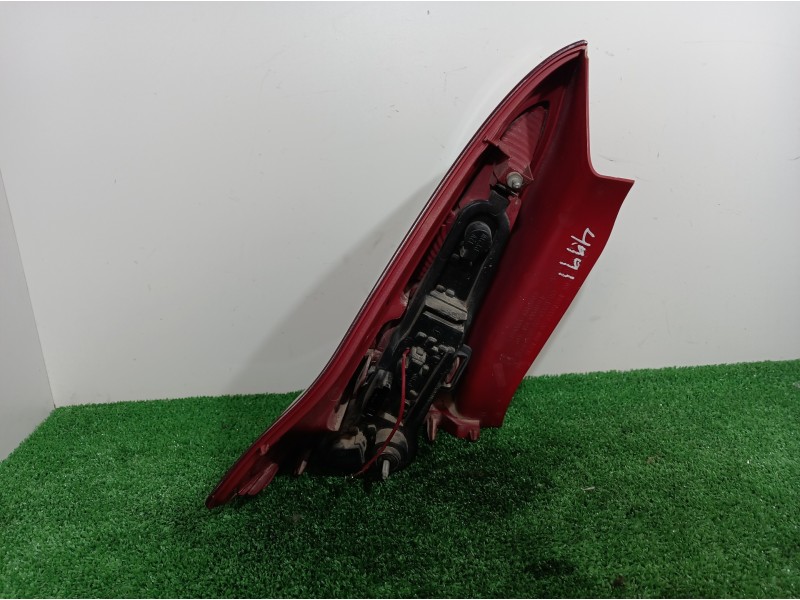 Recambio de piloto trasero derecho para citroën c4 coupe by loeb referencia OEM IAM 9646801677 9646801677 9646801677