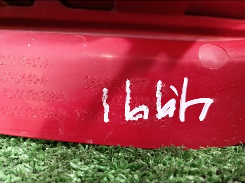 Recambio de piloto trasero derecho para citroën c4 coupe by loeb referencia OEM IAM 9646801677 9646801677 9646801677