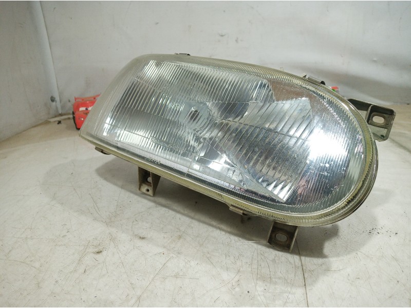 Recambio de faro derecho para volkswagen golf iii berlina (1h1) 1.4 referencia OEM IAM 18474R 18474R 18474
