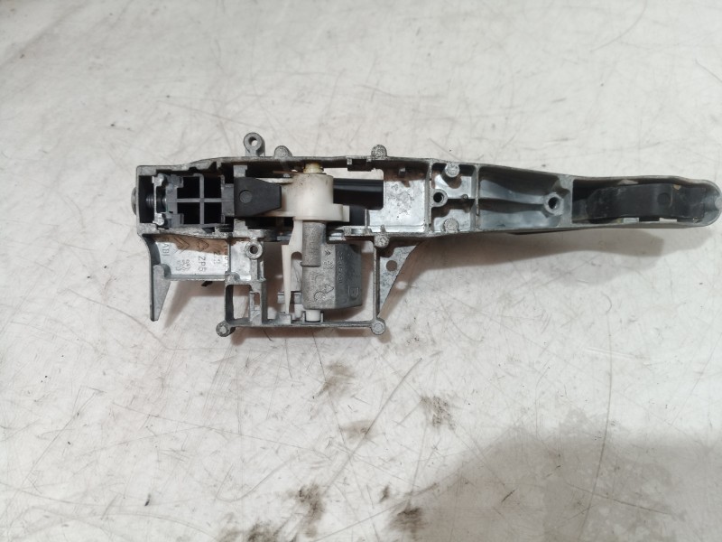 Recambio de maneta exterior trasera derecha para peugeot 207 confort referencia OEM IAM 9680656580 9680656580 9680656580