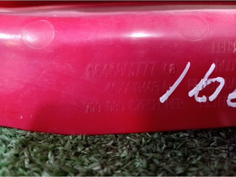 Recambio de piloto trasero izquierdo para citroën c4 coupe by loeb referencia OEM IAM 9646801777 9646801777 9646801777