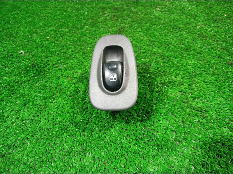 Recambio de mando elevalunas delantero izquierdo para hyundai accent (lc) 1.3 cat referencia OEM IAM   