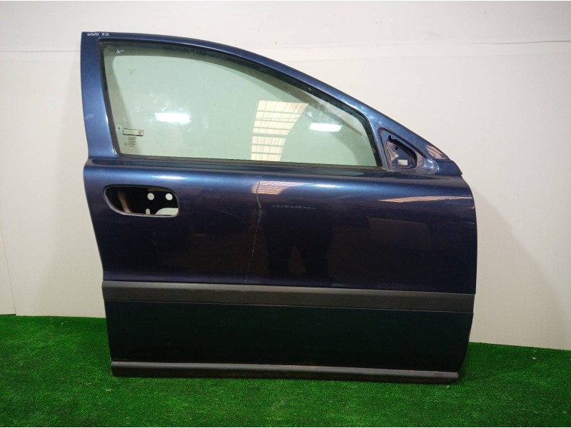 Recambio de puerta delantera derecha para volvo s60 berlina 2.4 (103kw) referencia OEM IAM   