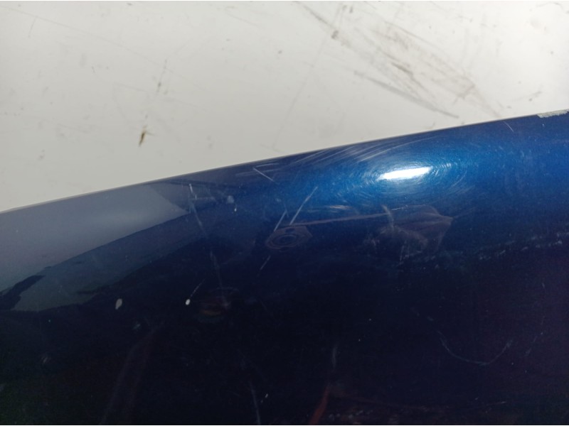 Recambio de aleta delantera izquierda para chrysler voyager (rg) 2.5 crd grand voyager limited referencia OEM IAM   