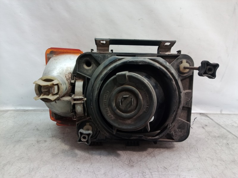 Recambio de faro izquierdo para opel corsa a city referencia OEM IAM   