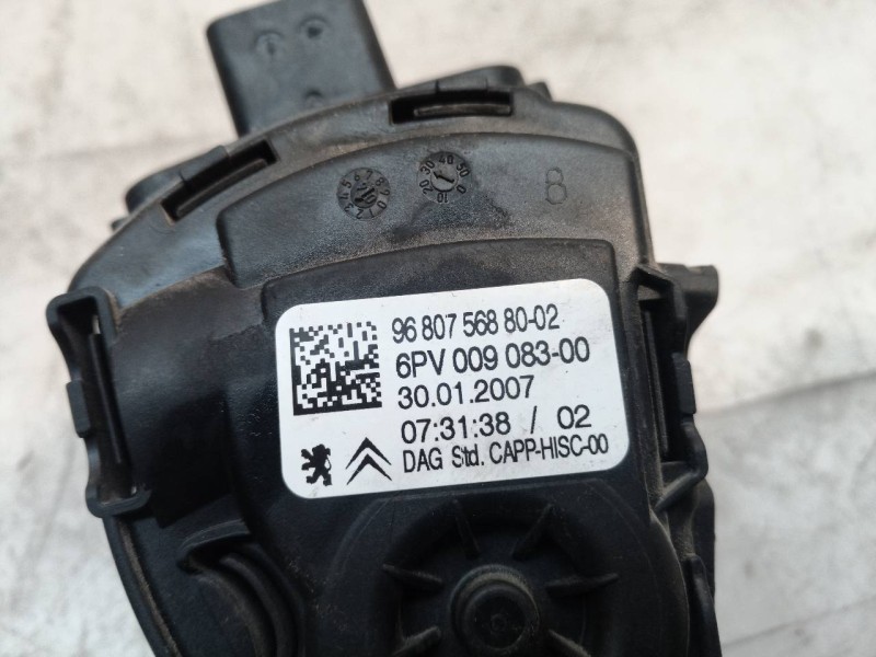 Recambio de pedal acelerador para peugeot 207 confort referencia OEM IAM 9680756880 9680756880 9680756880
