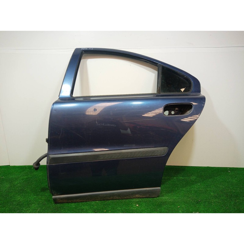 Recambio de puerta trasera izquierda para volvo s60 berlina 2.4 (103kw) referencia OEM IAM   