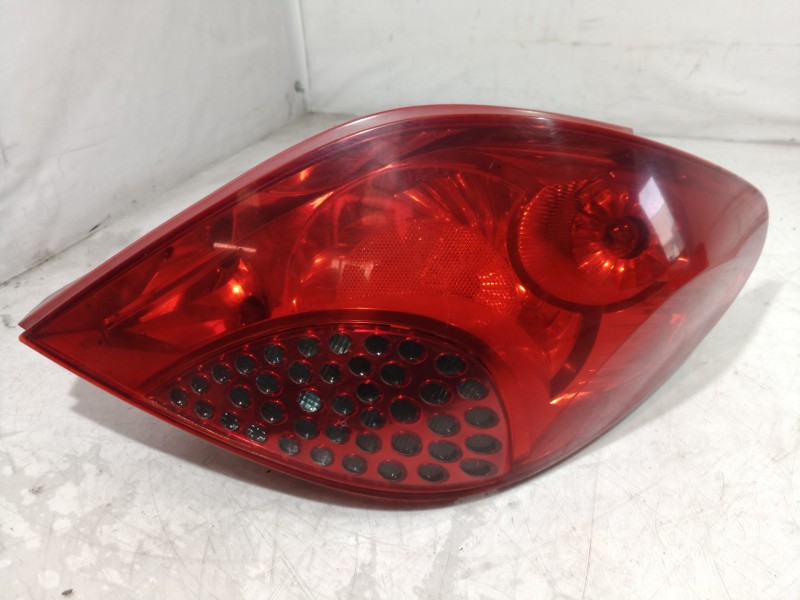 Recambio de piloto trasero derecho para peugeot 207 confort referencia OEM IAM 9649986580 9649986580 9649986580