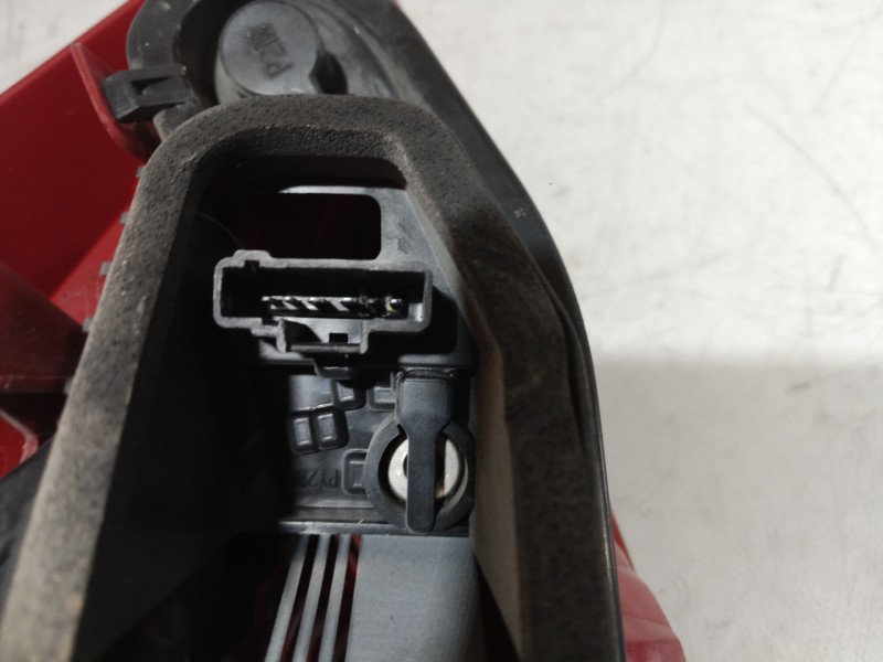 Recambio de piloto trasero derecho para peugeot 207 confort referencia OEM IAM 9649986580 9649986580 9649986580