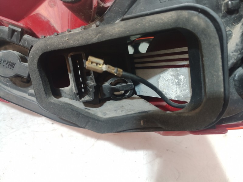 Recambio de piloto trasero izquierdo para peugeot 207 confort referencia OEM IAM 9649986680 9649986680 9649986680