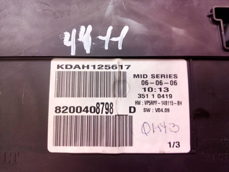 Recambio de cuadro instrumentos para renault megane ii coupe/cabrio authentique referencia OEM IAM 8200408798 8200408798 8200408