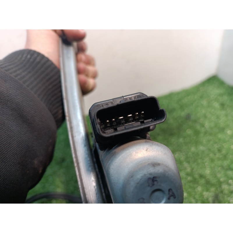 Recambio de elevalunas delantero derecho para renault megane ii coupe/cabrio authentique referencia OEM IAM 440746 440746 400875