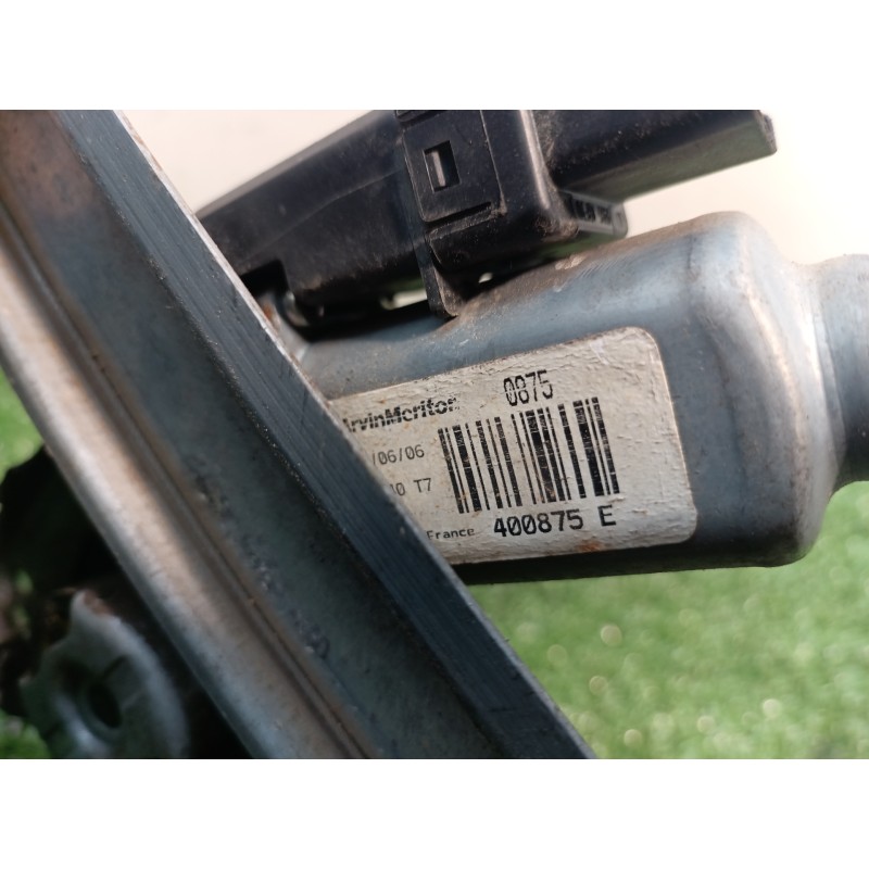 Recambio de elevalunas delantero derecho para renault megane ii coupe/cabrio authentique referencia OEM IAM 440746 440746 400875