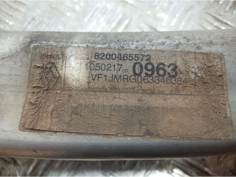 Recambio de refuerzo paragolpes delantero para renault scenic ii referencia OEM IAM 8200465572 8200465572 8200465572