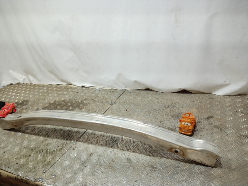 Recambio de refuerzo paragolpes delantero para renault scenic ii referencia OEM IAM 8200465572 8200465572 8200465572