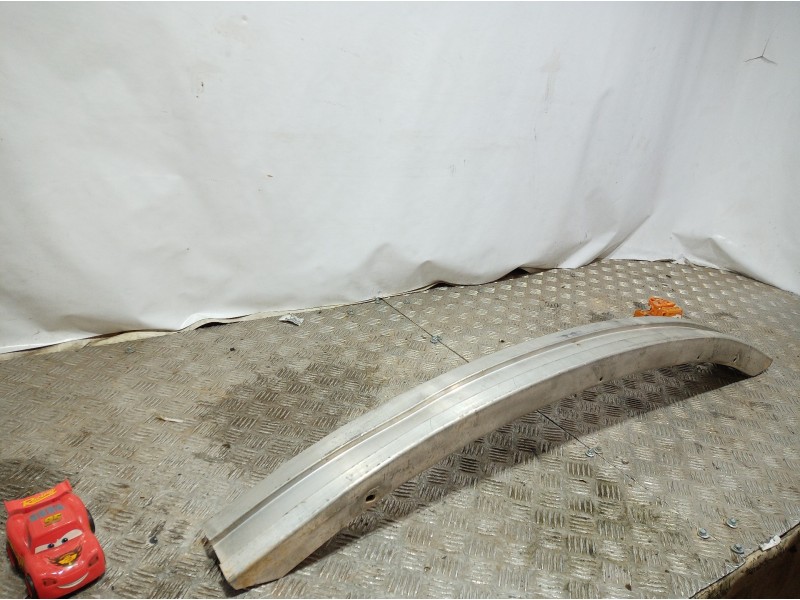 Recambio de refuerzo paragolpes delantero para volkswagen passat berlina (3b2) comfortline referencia OEM IAM   