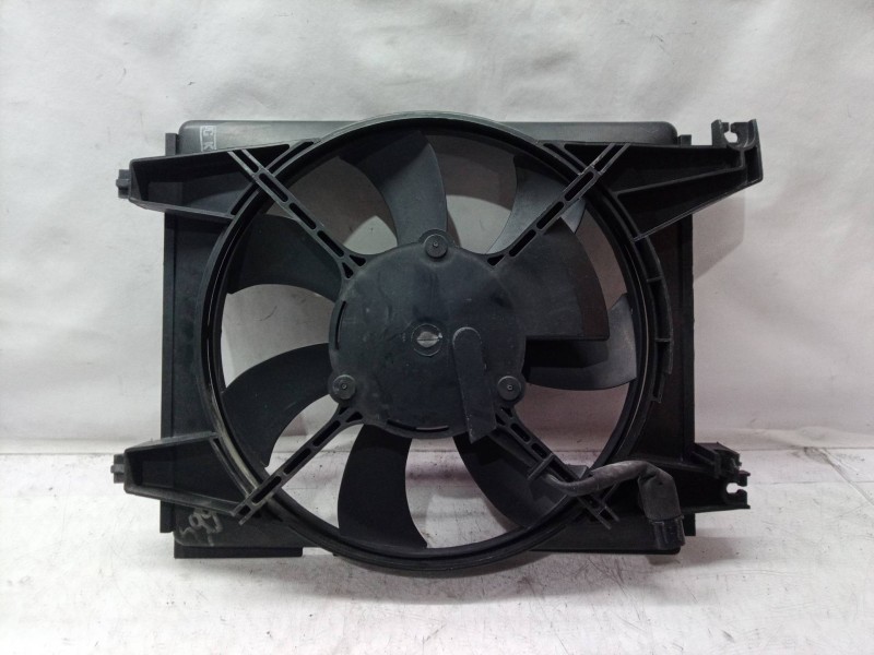 Recambio de electroventilador para hyundai elantra (xd) 1.6 gls (4-ptas.) referencia OEM IAM 977302DXXX 977302 977302