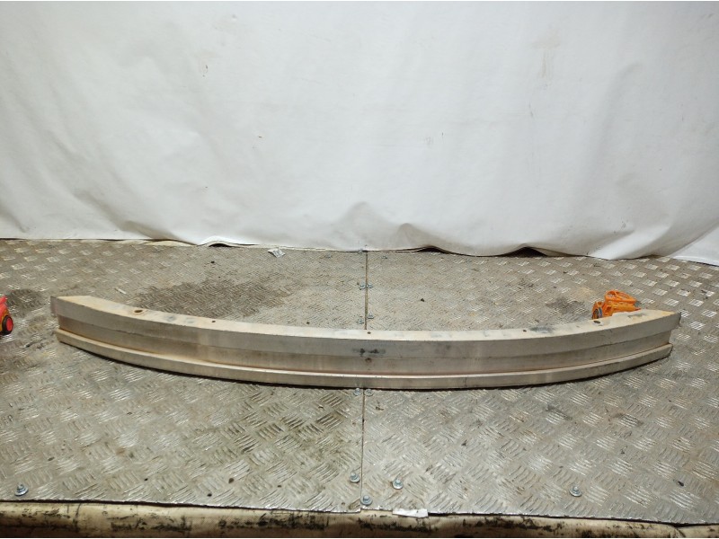 Recambio de refuerzo paragolpes delantero para volkswagen passat berlina (3b2) comfortline referencia OEM IAM   