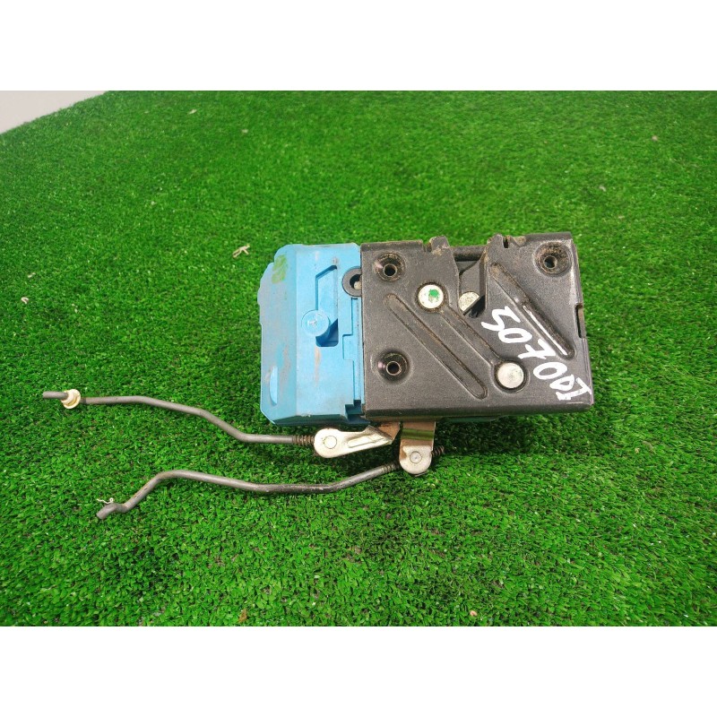 Recambio de cerradura puerta delantera izquierda para volvo s60 berlina 2.4 (103kw) referencia OEM IAM 30699746 30699746 3069974
