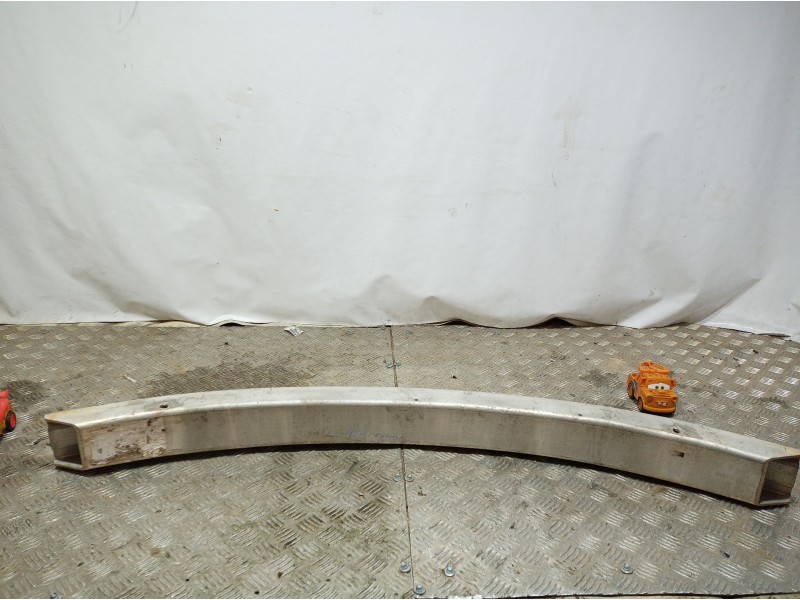 Recambio de refuerzo paragolpes delantero para volkswagen passat berlina (3b2) comfortline referencia OEM IAM   