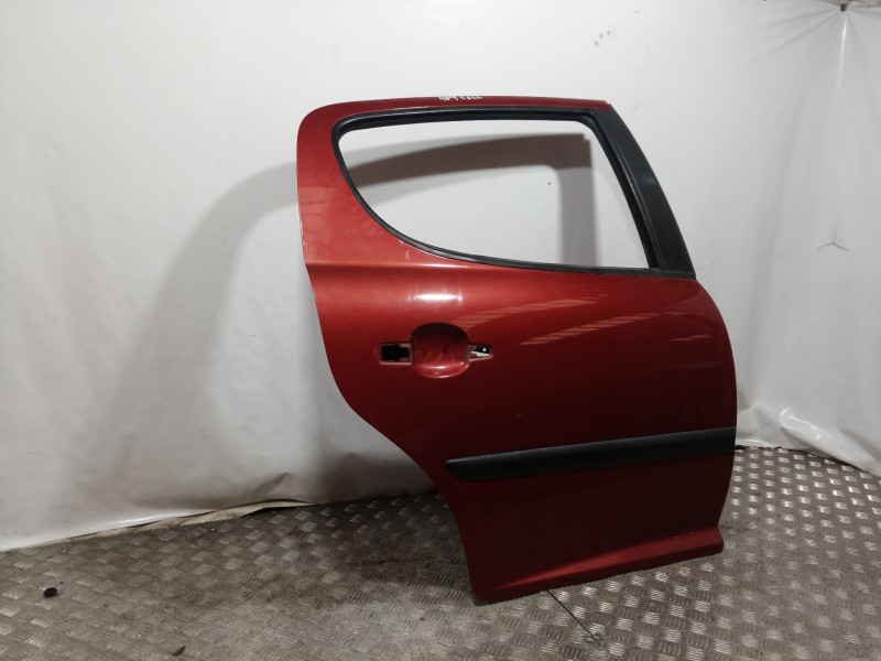 Recambio de puerta trasera derecha para peugeot 207 confort referencia OEM IAM   