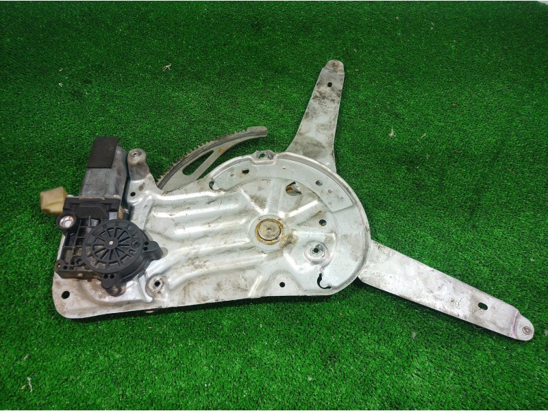 Recambio de elevalunas delantero izquierdo para volvo s60 berlina 2.4 (103kw) referencia OEM IAM 130821760 130821760 130821760