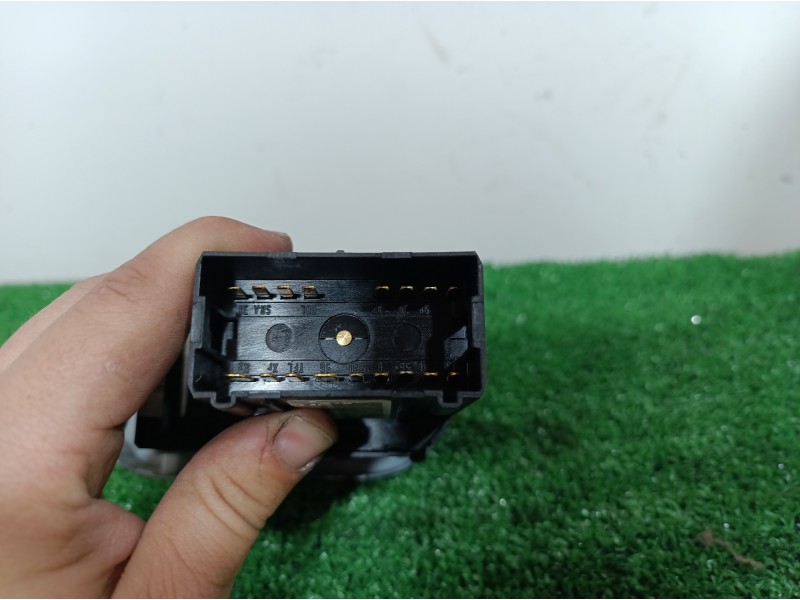 Recambio de mando luces para seat ibiza (6l1) referencia OEM IAM 6L1941531AF 6L1941531AF 6L1941531