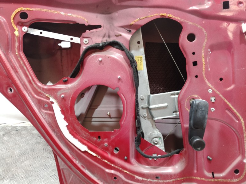 Recambio de puerta trasera izquierda para peugeot 207 confort referencia OEM IAM   