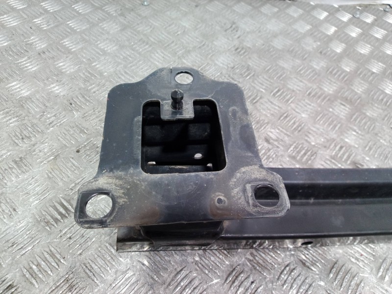 Recambio de refuerzo paragolpes delantero para peugeot 207 confort referencia OEM IAM 7414PQ 7414PQ 7414PQ