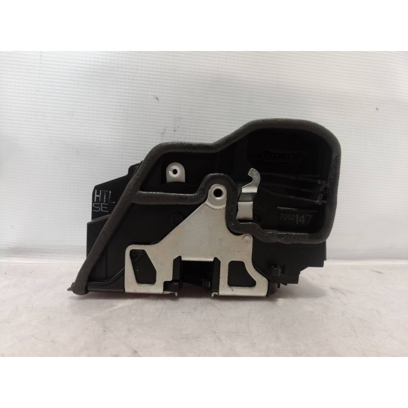 Recambio de cerradura puerta trasera izquierda para bmw serie 5 berlina (e60) 530d referencia OEM IAM 7202147 7202147 7202147